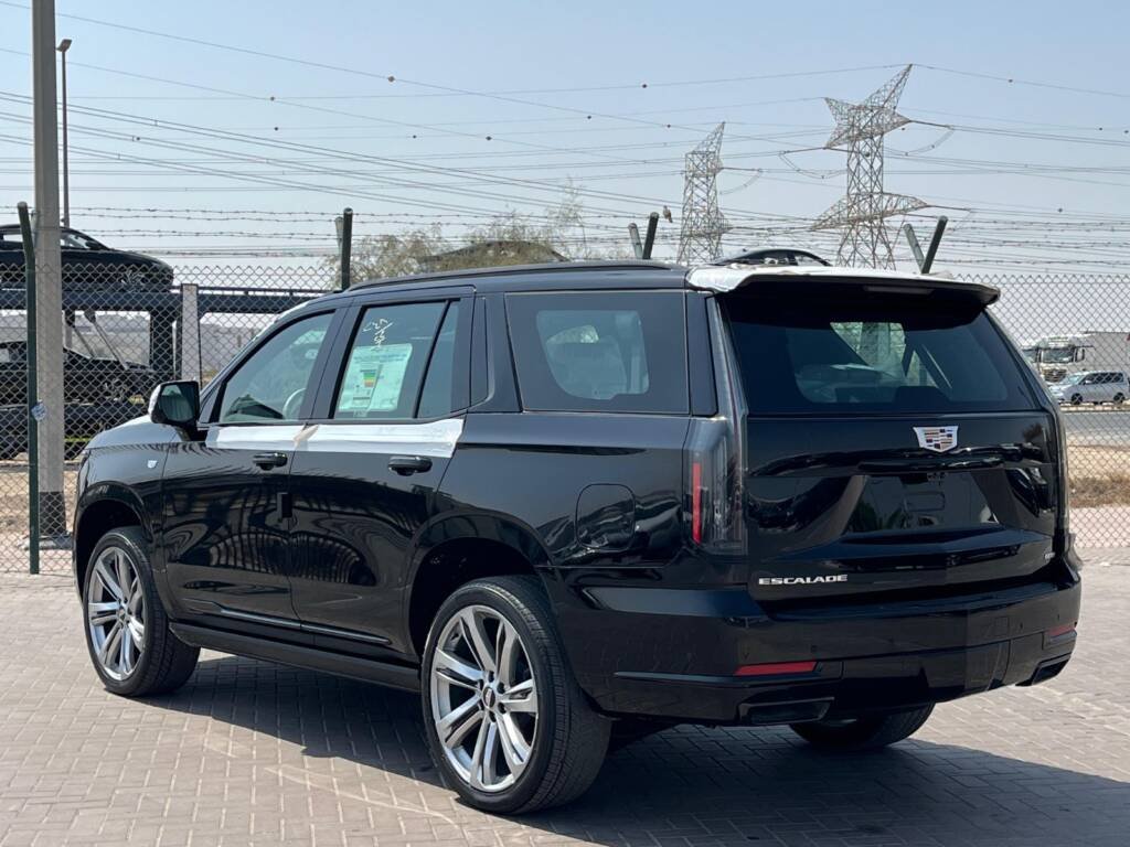 CADILLAC ESCALADE 6.2L V8 PLATINUM 2025 BLACK