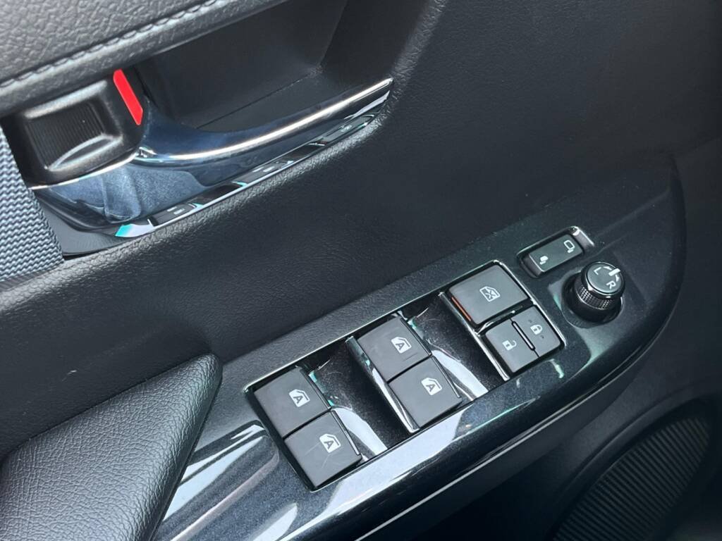 TOYOTA HILUX GR-S Rally Edition 4X4 4.0L AT