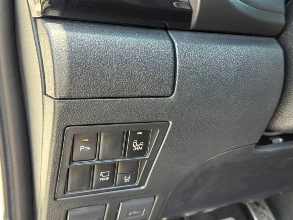 TOYOTA HILUX GR-S Rally Edition 4X4 4.0L AT