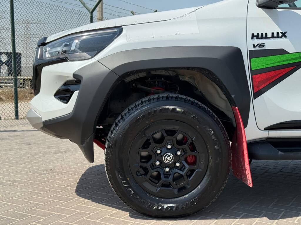 TOYOTA HILUX GR-S Rally Edition 4X4 4.0L AT