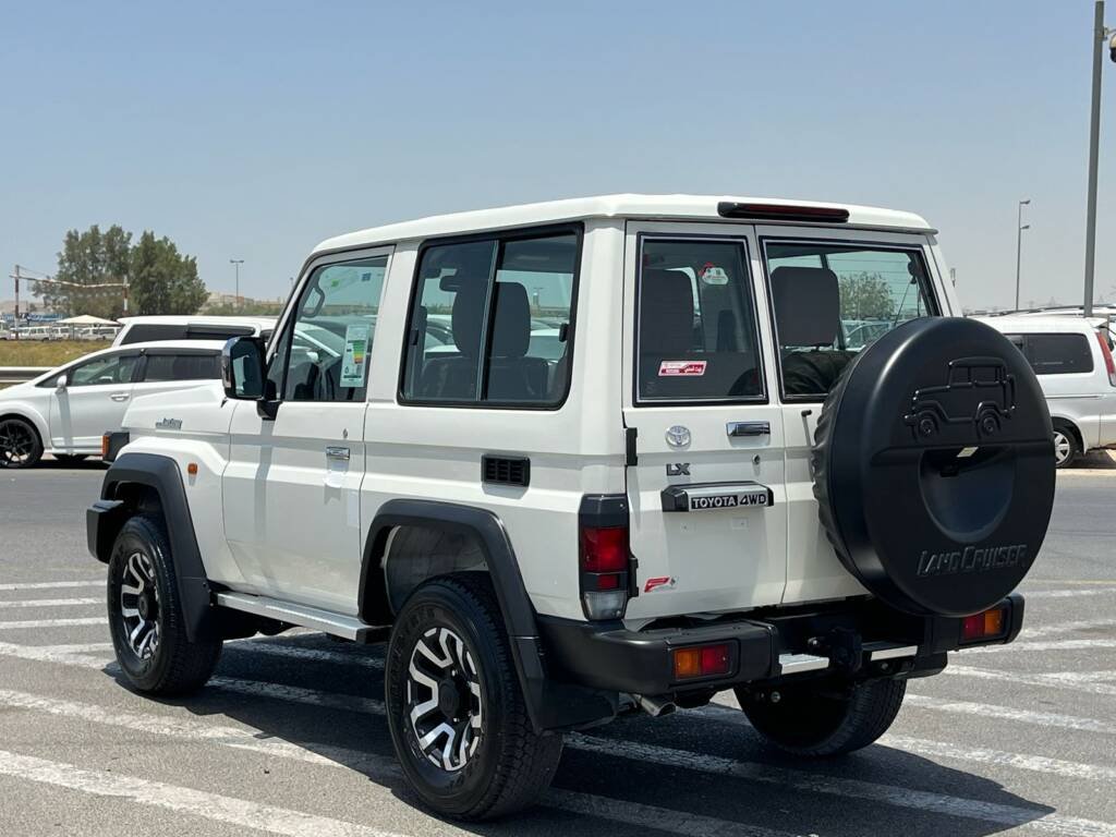 TOYOTA LC71 2.8L DSL A/T – FULL 2025 – WHITE