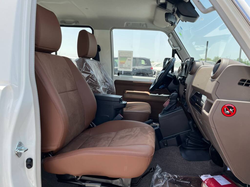 TOYOTA LC71 2.8L DSL A/T – FULL 2025 – WHITE