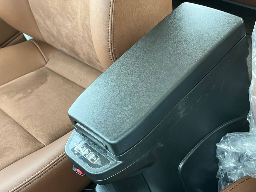 TOYOTA LC71 2.8L DSL A/T – FULL 2025 – WHITE