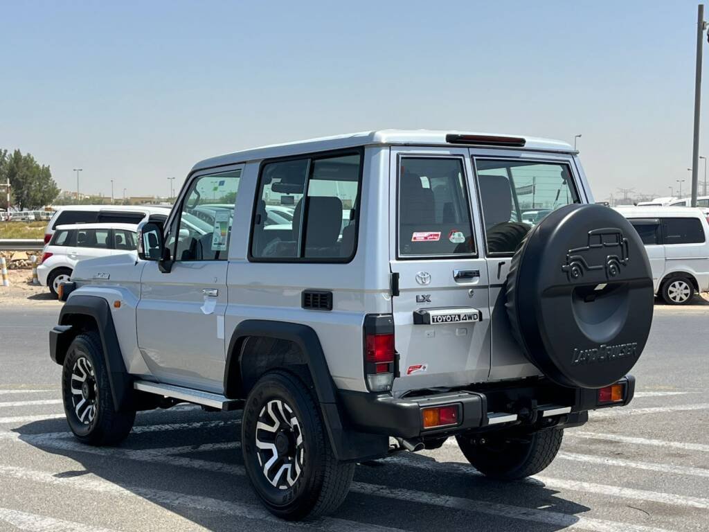 TOYOTA LC71 2.8L DSL A/T – FULL 2025 – SILVER