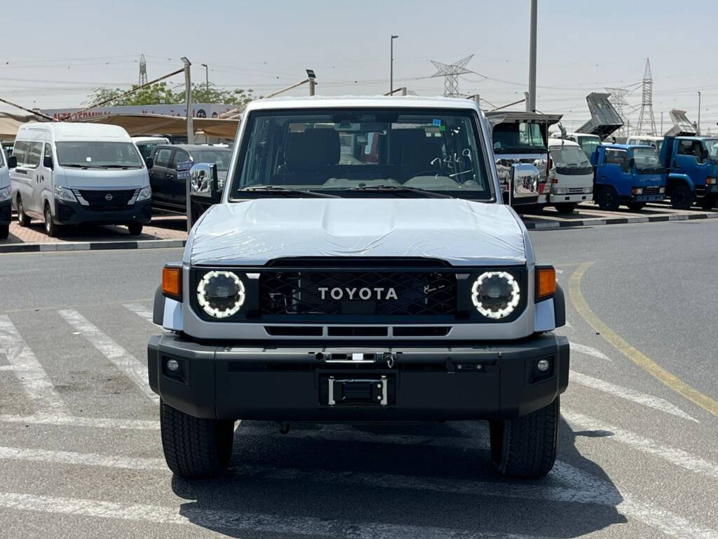 TOYOTA LC71 2.8L DSL A/T – FULL 2025 – SILVER