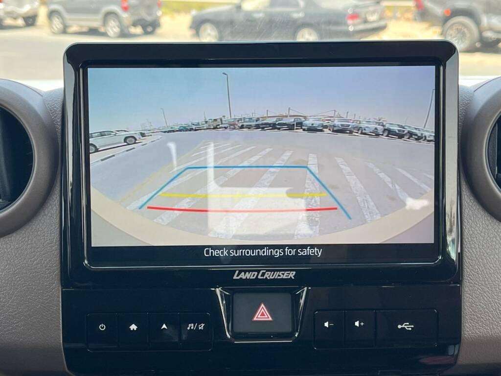 TOYOTA LC71 2.8L DSL A/T – FULL 2025 – BEIGE