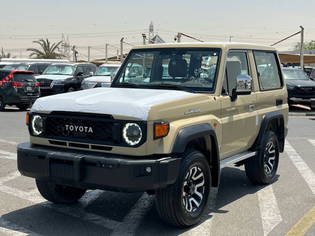 TOYOTA LC71 2.8L DSL A/T – FULL 2025 – BEIGE