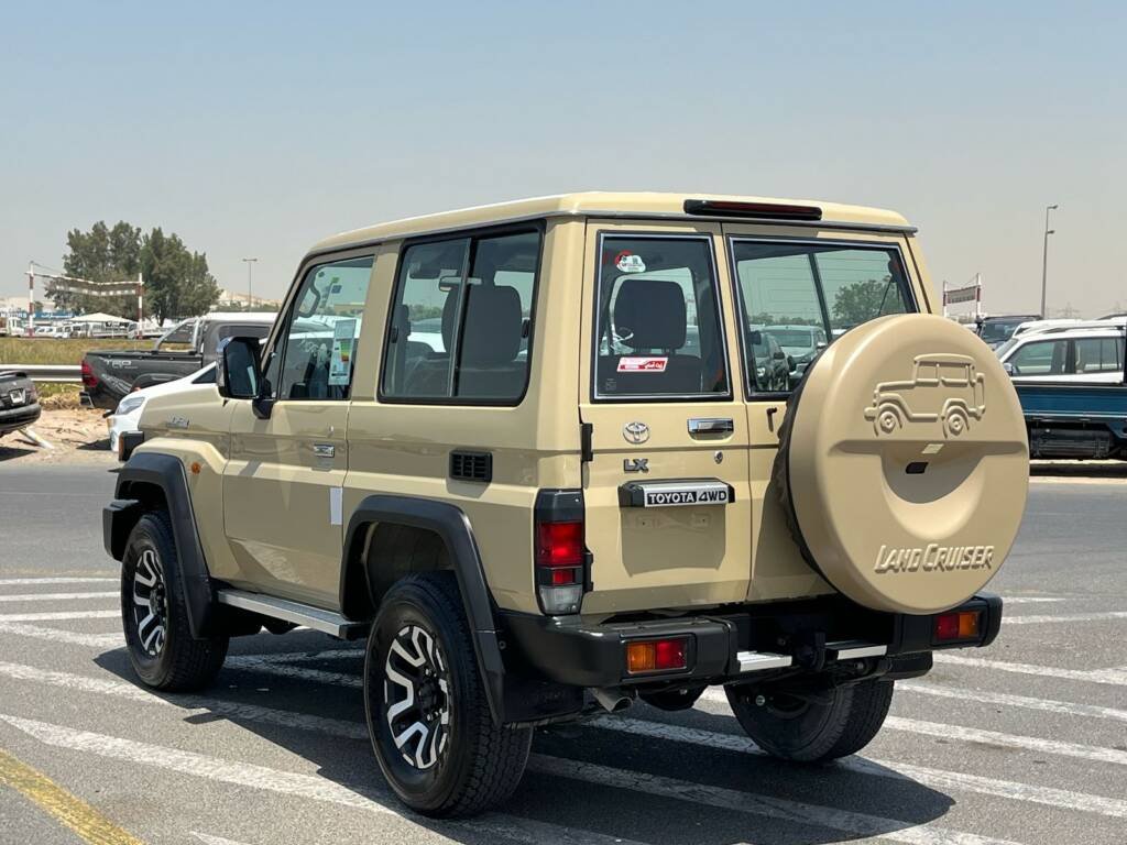 TOYOTA LC71 2.8L DSL A/T – FULL 2025 – BEIGE