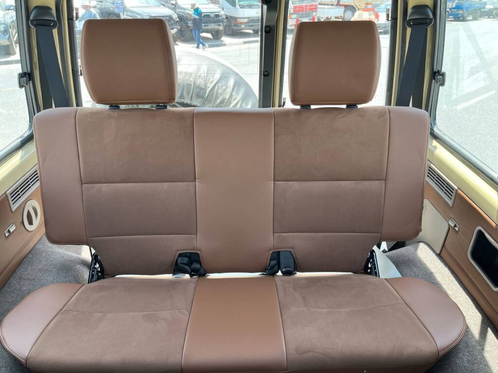 TOYOTA LC71 2.8L DSL A/T – FULL 2025 – BEIGE