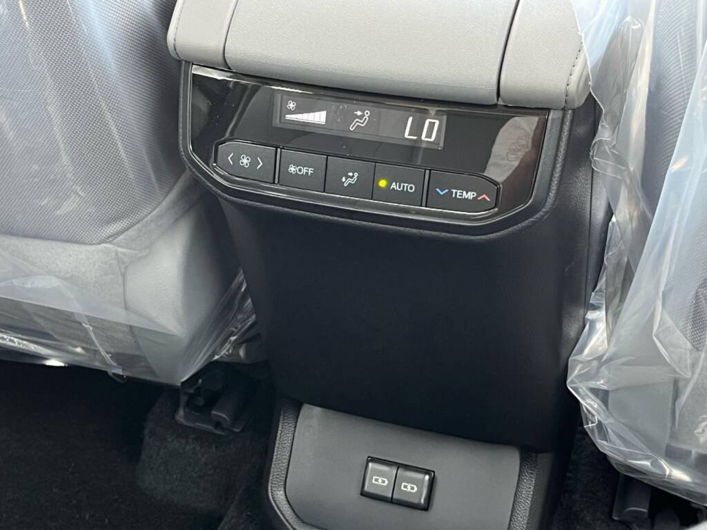 TOYOTA HIGHLANDER GLE HEV 2025 WHITE