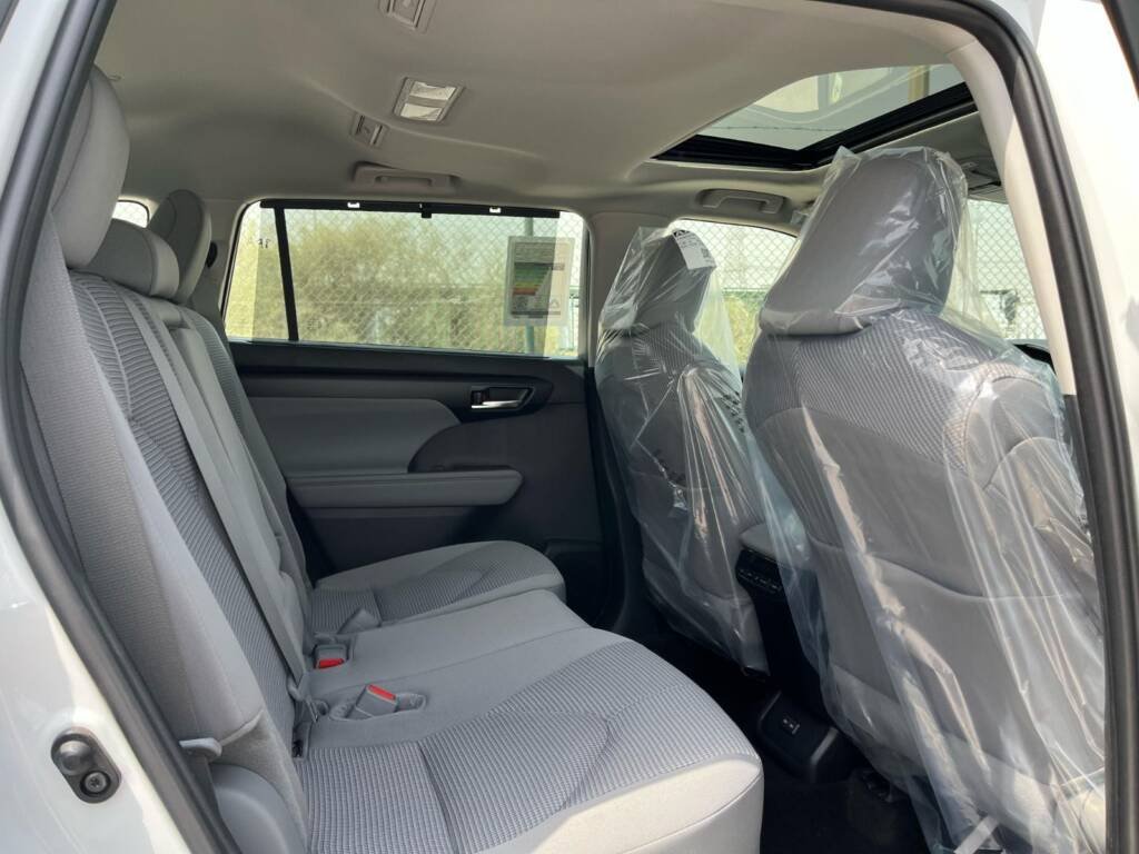 TOYOTA HIGHLANDER GLE HEV 2025 WHITE
