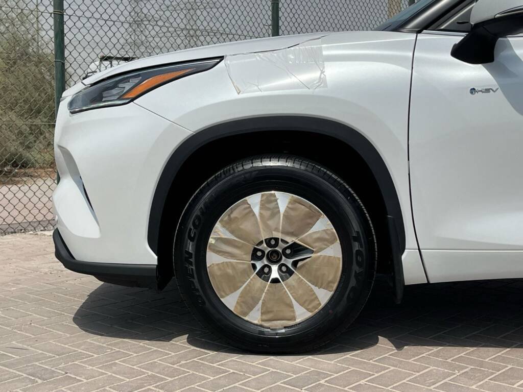TOYOTA HIGHLANDER GLE HEV 2025 WHITE