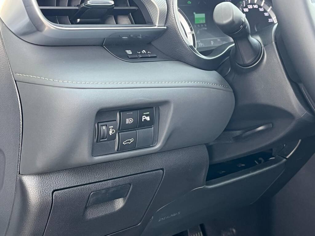 TOYOTA HIGHLANDER GLE BLACK EDITION