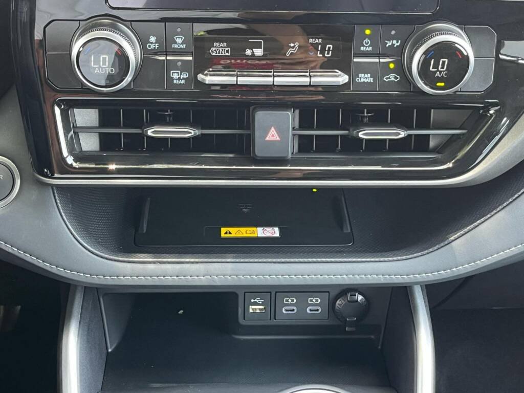 TOYOTA HIGHLANDER GLE BLACK EDITION