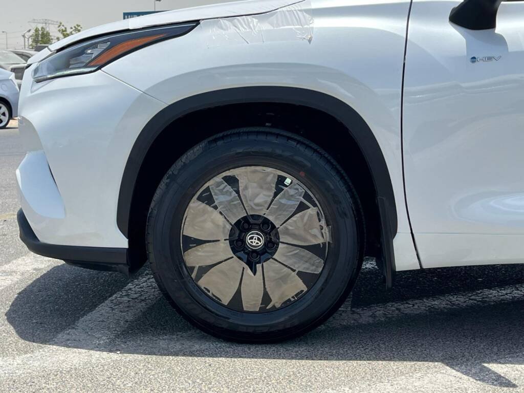 TOYOTA HIGHLANDER GLE BLACK EDITION