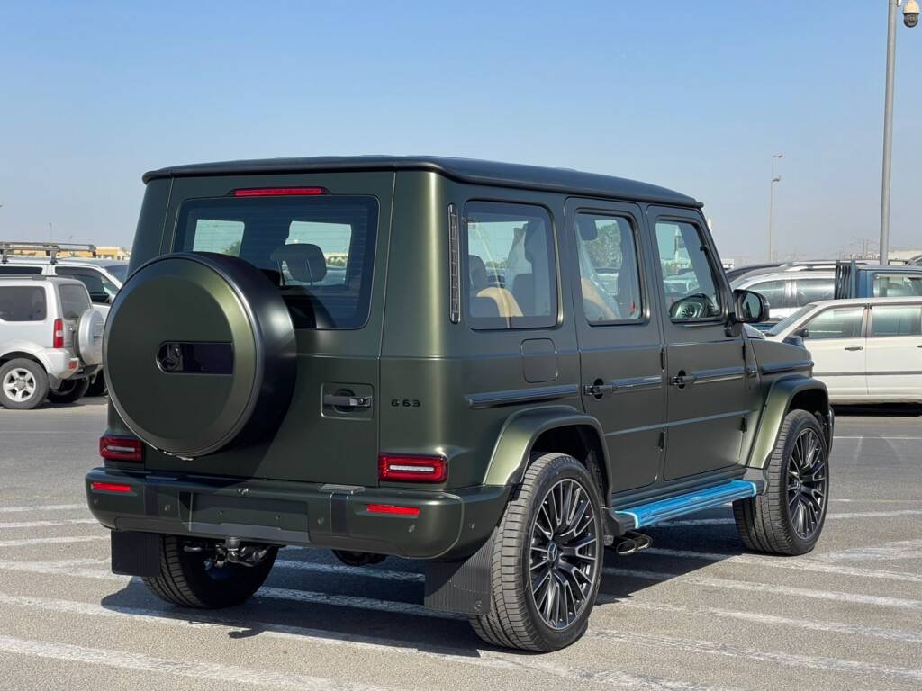 MERCEDES BENZ G63 AMG 4.0L BI-TURBO V8 GREEN 2025