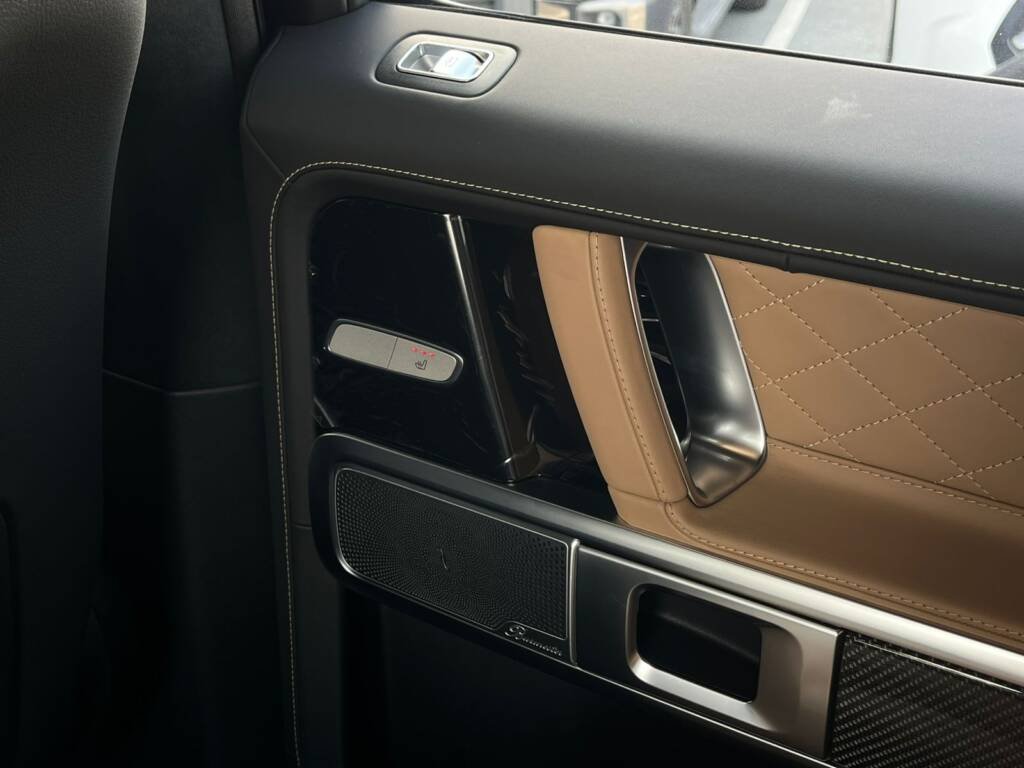 MERCEDES BENZ G63 AMG 4.0L BI-TURBO V8 GREEN 2025