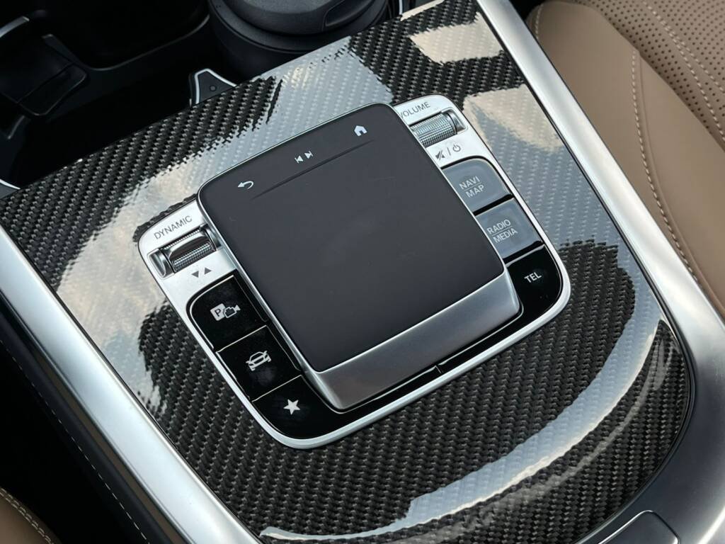 MERCEDES BENZ G63 AMG 4.0L BI-TURBO V8 GREEN 2025