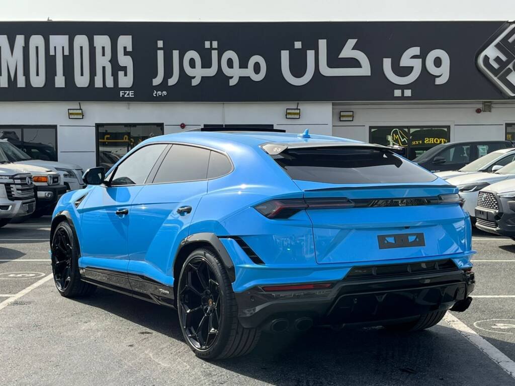 LAMBORGHINI URUS PERFOMANTE 2024 BABY BLUE