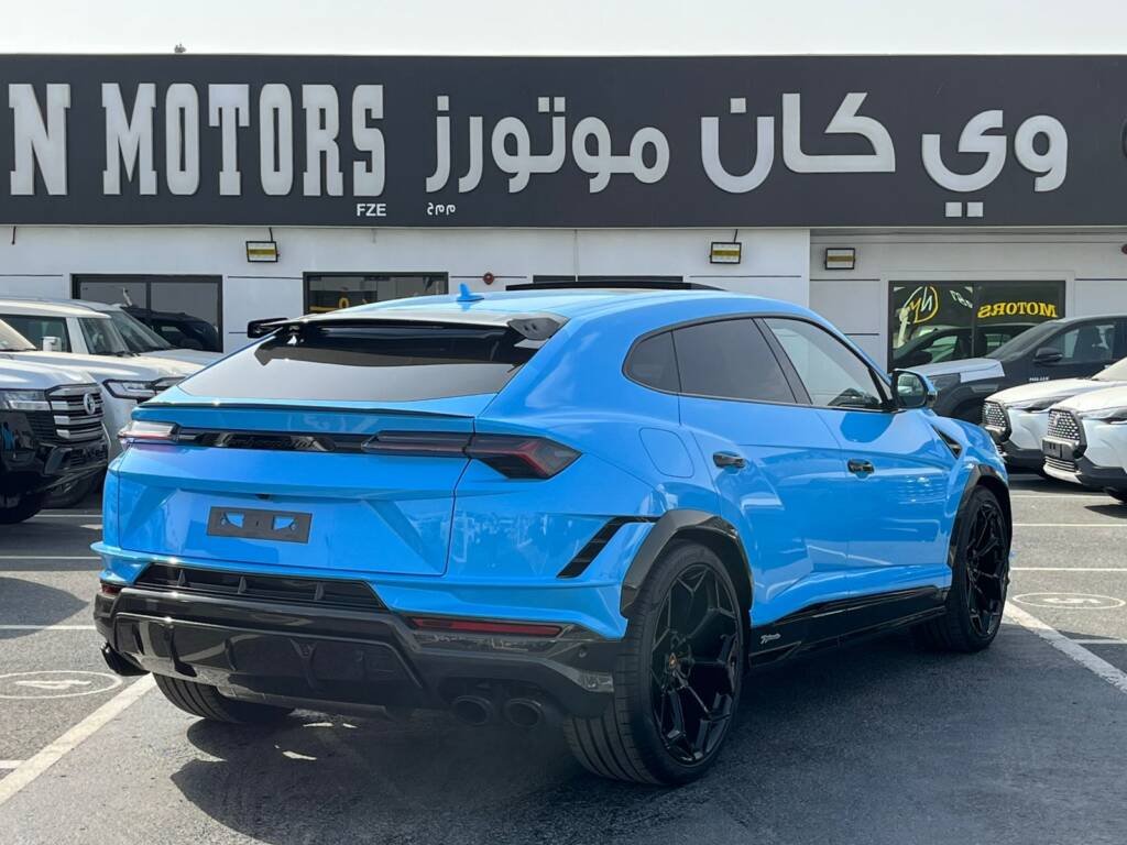 LAMBORGHINI URUS PERFOMANTE 2024 BABY BLUE
