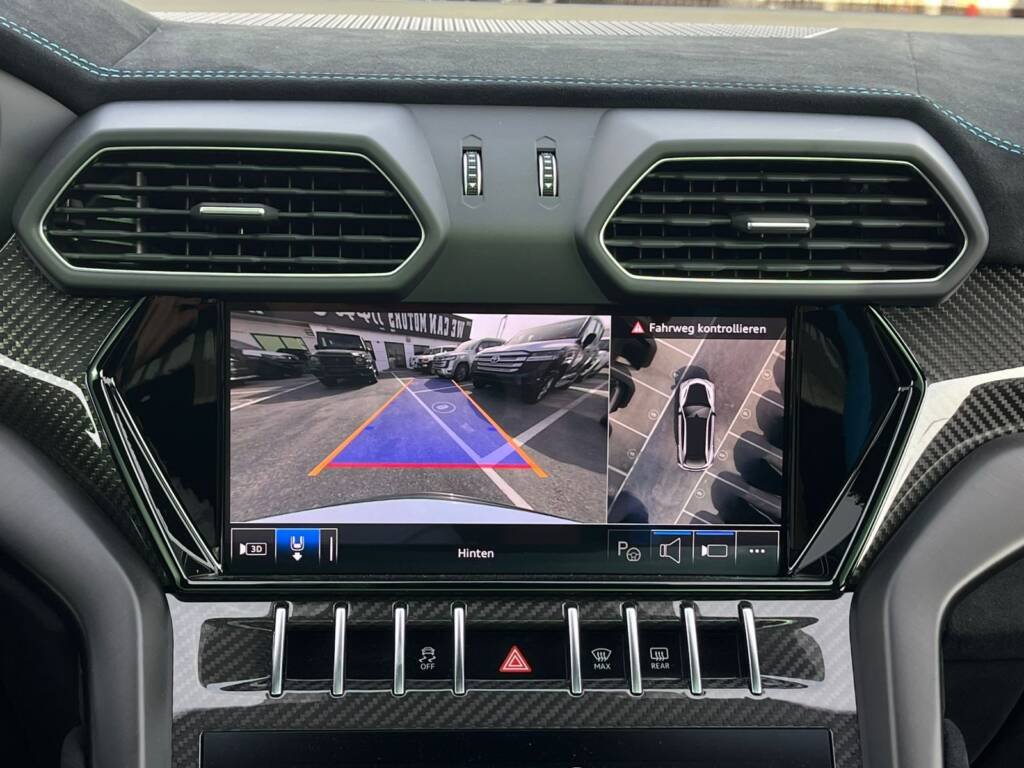 LAMBORGHINI URUS PERFOMANTE 2024 BABY BLUE