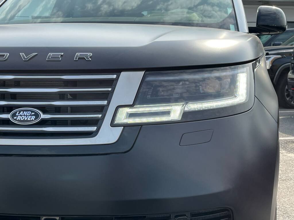 RANGE ROVER SV MATTE BLACK 2024