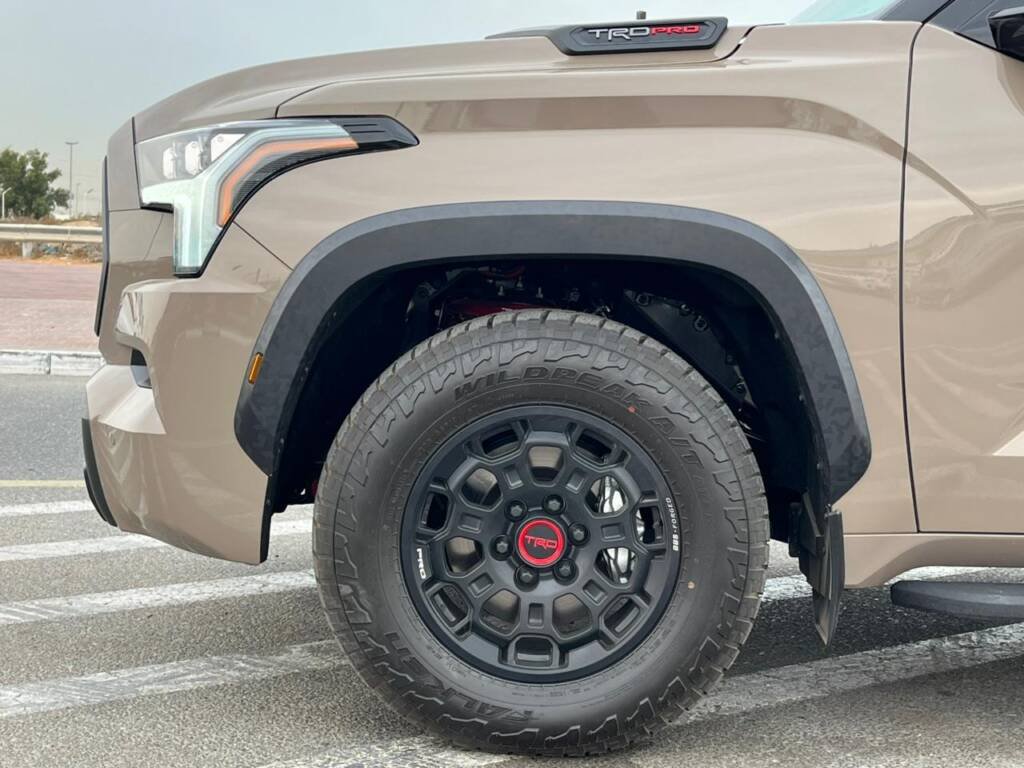 TOYOTA SEQUOIA TRD PRO 2025 CAMEL COLOR