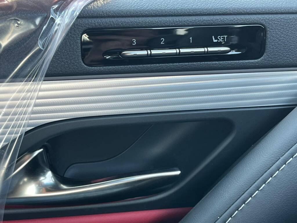 LEXUS LX600 F-SPORT 2025 WHITE Sport Kit