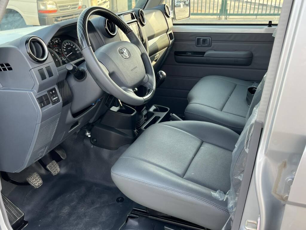 TOYOTA LC 79 D/C PUP 4.5L DSL M/T 2023