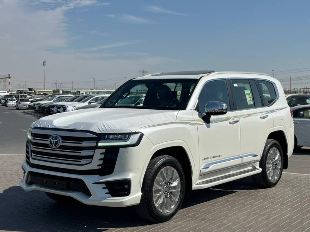 MODEL TOYOTA LAND CRUISER VXR V6 3.3L DSL 2025